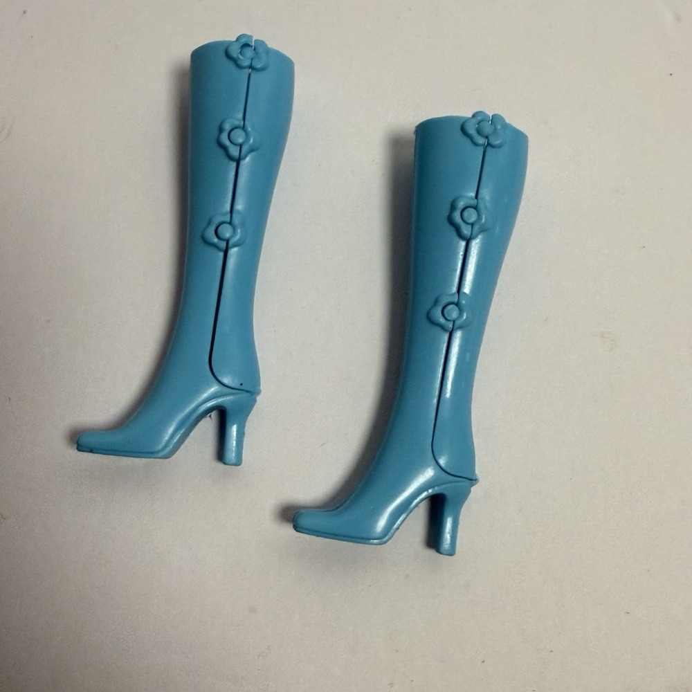 Barbie Doll Blue Fashion Boots / Shoes, Openable on Back - Vintage